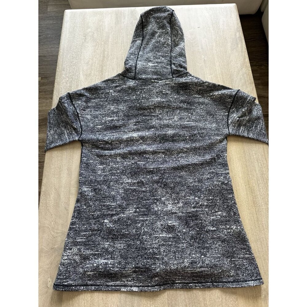 Lululemon Forever Endeavour Long Sleeve Hoodie Rush Jacquard Black White Size 4 - Picture 8 of 9